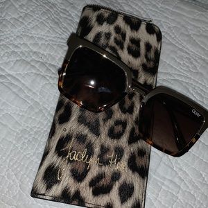 Women’s Quay sunglasses